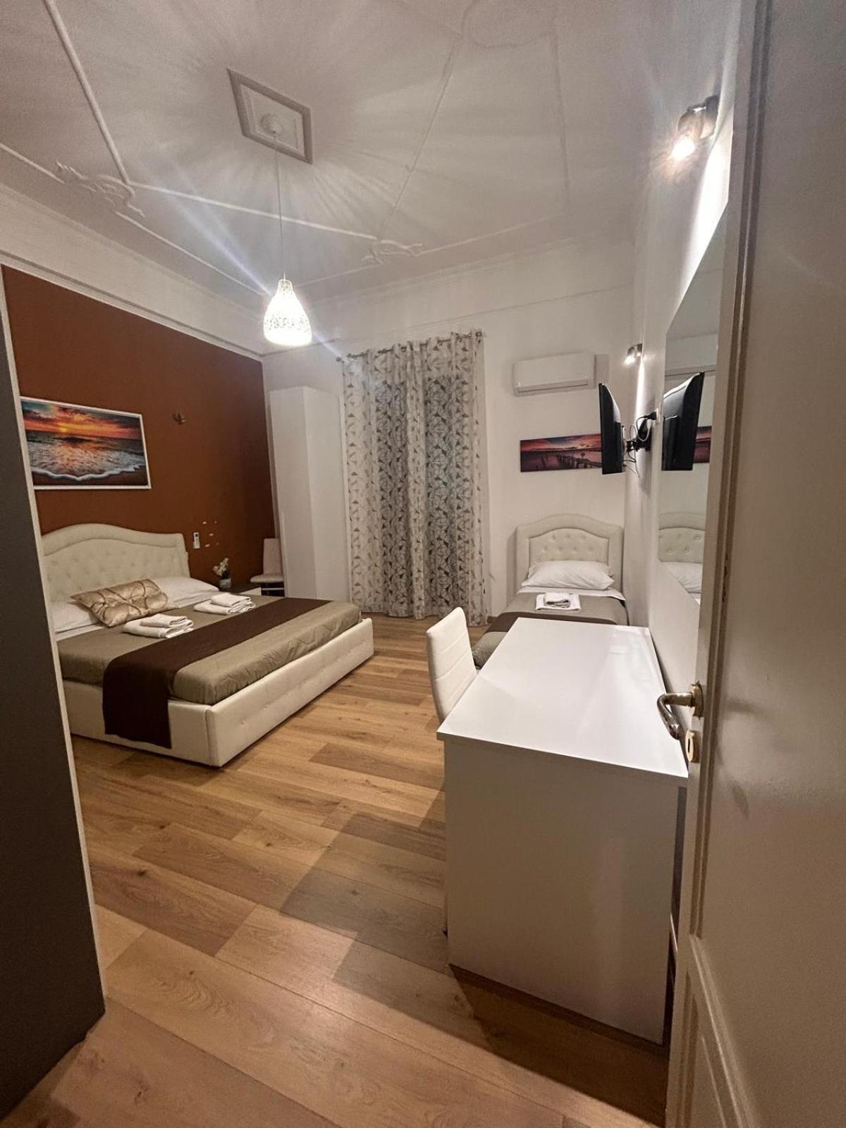 Emanuela Home Palermo Exteriör bild